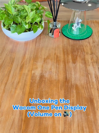 Inside the Wacom One Pen Display box: essentials made for smooth creating. #WacomOne #Wacom #Unboxing #DigitalArt #CreateMore