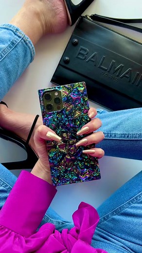 Absolutely Beautiful 🖤 Protect in Style w/ our Abalone Shell square case! Get yours @flauntcases ! #FLAUNT #ProtectinStyle | Flaunt