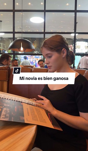 Mi novia es bien ganosa: Un vistazo a las parejas