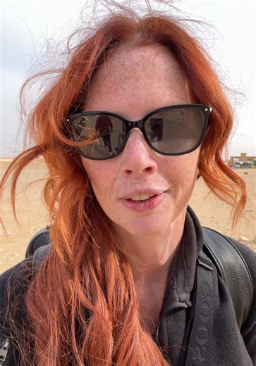 Guess what I found?! 🤔 Yep… more pyramids… The Red Pyramid… And took one of my uber drivers along from my other adventure to the last set of pyramids… That’s a story too! 👀😂 #ginger #fyp #foryoupage #travel #fypシ