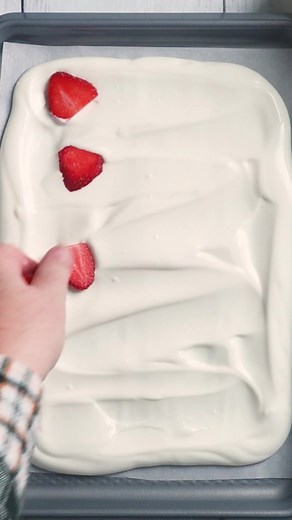 Bellwether Farms’ A2 Organic Whole Milk Yogurt is made with milk from healthy, grass-fed Jersey cows — the creamiest, most delicious cow milk available. These cows naturally produce milk containing only A2 protein which is easier for many people to digest. Find us in stores nationwide! | Bellwether Farms