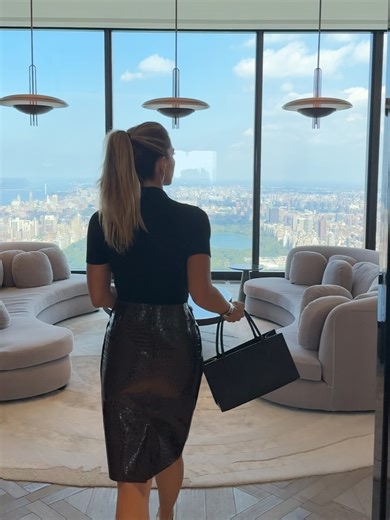 CASS DIMICCO on Instagram: "#VBPartner | An incredible experience compliments of @velocity.black celebrating their new partnership with @sothebys 🤍 Velocity Black is a digital concierge service that provides assistance with dining, travel, events, and luxury goods – now including pieces from the Sotheby’s Vault. Such a fun morning learning more about all of these rare finds. –––– Terms apply. See velocity.black for details."