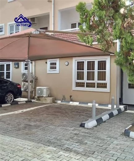 Properties With Victory on Instagram: "TO LET 📌 4 Bedroom Terraced / Town House with Swimming Pool 📍 Oniru Estate, Victoria Island Features: • All Rooms En-suite • Built-in Wardrobes • Swimming Pool • Serene & Secure Estate • Bring Your Own Generator 💰 Rent: ₦20,000,000 🔐 Security Deposit: ₦1,500,000 🧾 Service Charge: ₦1,600,000 📑 Agency: 10% 📑 Legal: 7% 📞 Contact: +2348123066944 #apartmentforrent #4bedroom #victoriaisland"