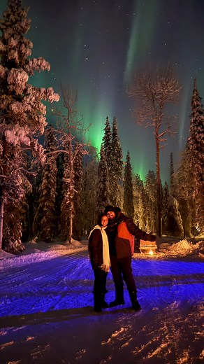 Our first time to see the Northern Lights, it danced & went on for 12 hours ✨😭 #lapland #finland #northernlights