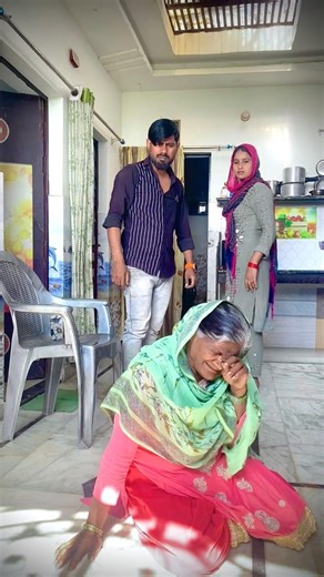 Maa😭🙏#short #youtubeshorts #motivation #sad #story #maa #viral #viralvideo #shorts #ytshorts