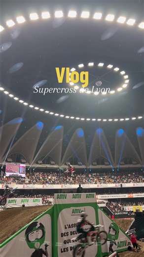 Supercross de Lyon 2025 : Vlog Énergique et Passionnant