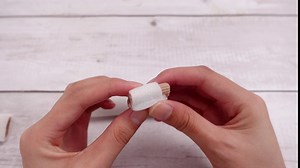 Tondiamo 6 Pieces Foam Toe Protector Sleeves Foam Bandages Tube Toe Cushion for Feet, Bunion, Hammer, Callus Corn, Bliste, Pain Relief(Medium,Beige)