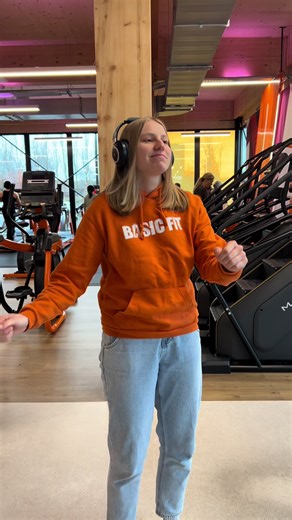 Alerte playlist de rêve 🎶 Tu souhaites que ta chanson préférée passe dans ton club ? Donne nous le titre en commentaire et on l’ajoutera à la playlist 🔥 #basicfit #basicfitfr #fitness