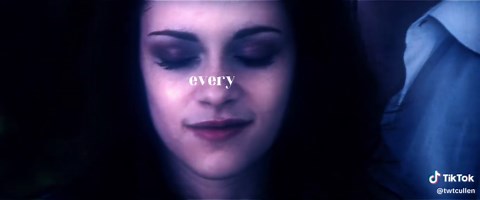 Bella Swan's Transformation into a Vampire Revealed