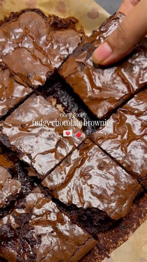 Fudgy Chocolate Brownie Recipe 🍫♥️