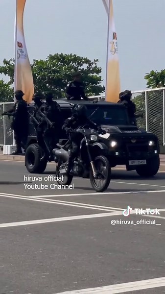 SL Army SF Combat Rider: Insights on Fake Weapons and Stunts