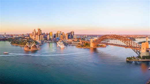 Record migrations: Why thousands are ditching New Zealand for Australia