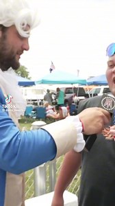 This is why people really go to Nascar races to see this 😂. | DownShift