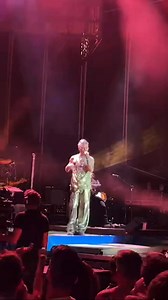 73K views · 3.6K reactions | Robbie Williams performing "Strong" on the Costa del Sol last night  #Repost @gorbachovaannamarija --- #robbiewilliams #MarenostrumFuengirola #XXV #XXVTOUR #costadelsol #fuengirola #Malaga #spain Source: instagram.com/gorbachovaannamarija | Robbie Williams • The Unforgettable Concert | Facebook