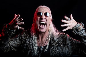 DEE SNIDER: il video di "Stand"