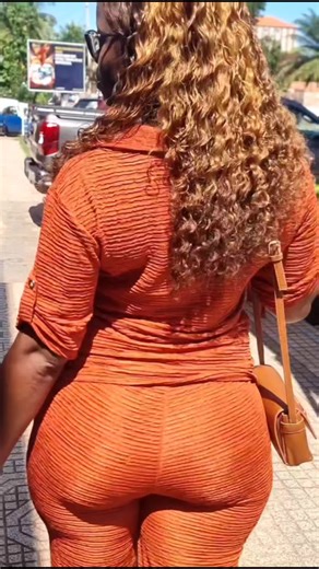 Ana Mendes (@annamendes5373)’s videos with son original - LYRICO 🎧