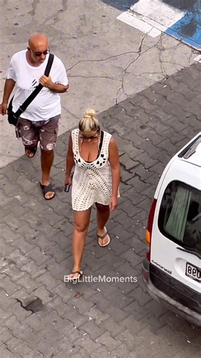 How I Dress for a Summer Street Walk on Vacation 👗