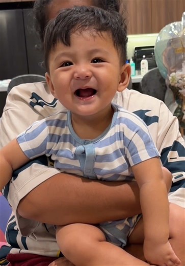 Penyemangat setiap pulang kerja 🤍 | pashminahijab