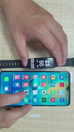 D スマートウォッチをAndroid携帯電話に接続するデモ