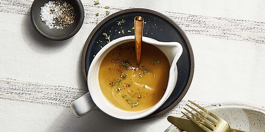 Get Ahead This Thanksgiving With Make-Ahead Turkey Gravy