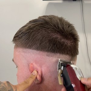 D R E on Instagram: "HIGH FADE TUTORIAL 🔥💈"