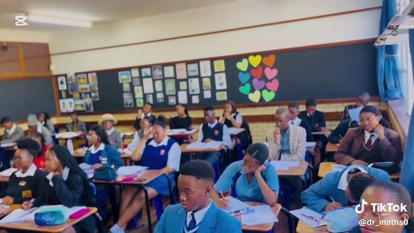 Bringing Circle Geometry to life with body movements — turning complex theorems into something learners can see, feel, and remember!🤭🤭#Distinction is possible