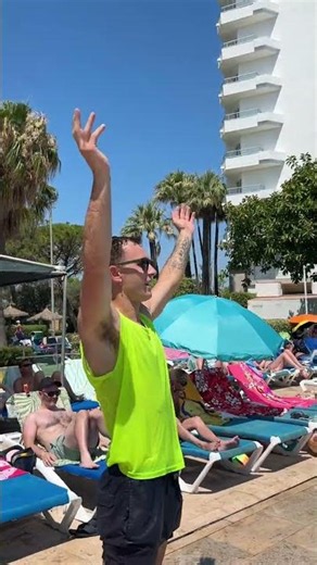 Let’s hit the pool with Club Mac! 💦🕺
