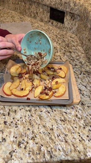 Air fryer Dairy Free Gluten Free Apple Crisp #dairyfree #glutenfree