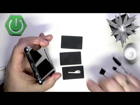 How to clean the USB-C charging port of the SAMSUNG Galaxy S10+