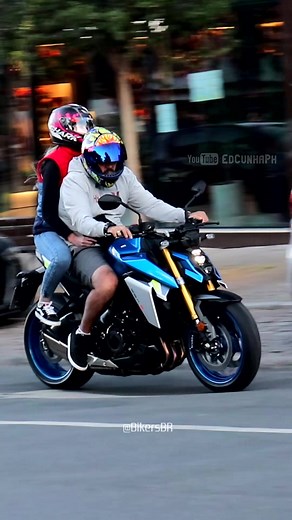 Nova Suzuki GSX-S1000 2023: Atualizações, Novo Visual, e Mais!
