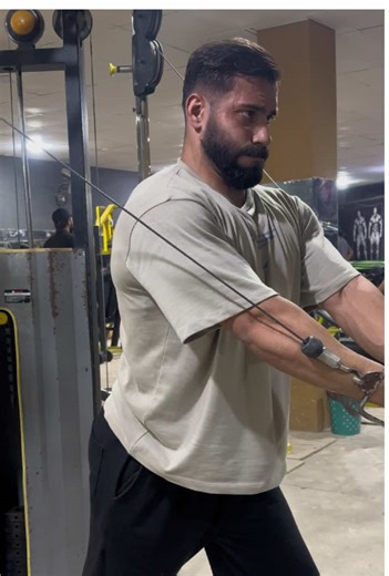 WFF ENGLISH BOY (@wffenglishboy)’s videos with original sound - Fahad Mian Channu