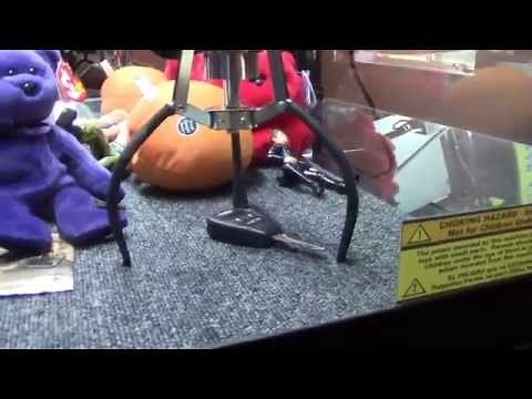 Car Keys Locked in Claw Machine!​​​