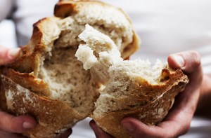 The correct way to store bread keeps it fresher for 'three months'