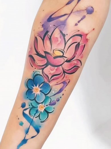 Tatuajes de Flor de Loto: Significado y Sorpresa