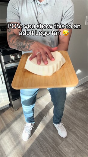 Tag that Lego fan 🧱🚬🤣
