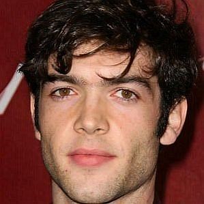 Ethan Peck Girlfriend 2026: Dating History & Exes - CelebsCouples