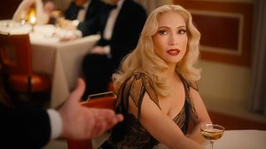 125K views · 1.4K reactions | Jennifer Lopez and Diego Luna star in the trailer for the musical #KissOfTheSpiderWoman (82%). | Rotten Tomatoes | Facebook