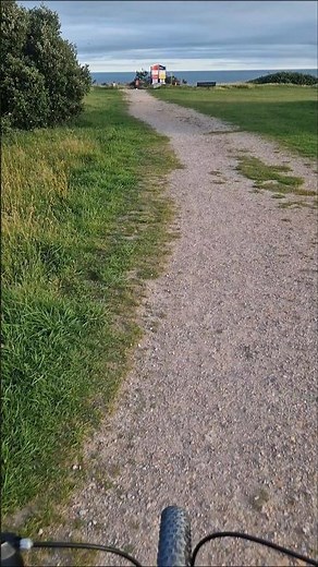 Highcliffe Beach UK 🚴‍♂️ Ride Along the Coastal Path near Bournemouth 4K 🌊🌿 @Life_is_Beautifulll_
