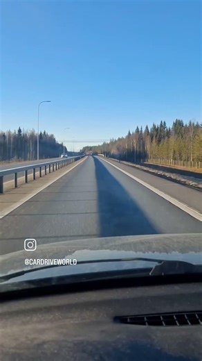 @Bestcornerrr Will the sun of peace and love rise over the world? #sun #peace #love #sunrise