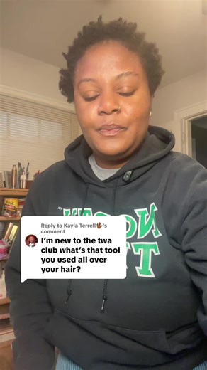 Replying to @Kayla Terrell🖖🏾 it is called the twisting comb racket. Hopefully that helps. #twa #naturalhair #naturalhairjourney