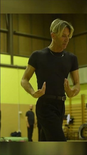 How to Dance the Tango on the Promenade - Complete Dance Lesson on SosDanza