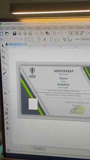 Pahami Print Merge dan Foto di Corel Draw