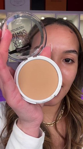Polvo Superstay de Maybelline: Duración y Aplicación Perfecta