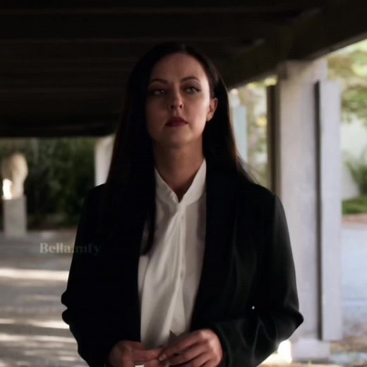 Exploring Vera Stone with Katharine Isabelle