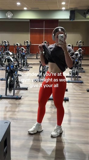 Erika (@gymmyerika)’s video of Gym Videos