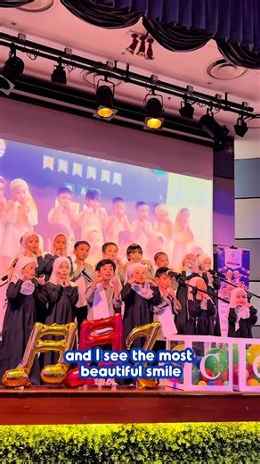 ✨ Let’s watch our little ones shine on stage! ✨ Join us as our adorable Little Caliphs® students perform the beautiful song “I LOVE MUHAMMAD SAW” at our Mini Concert. 🌟💖 Little Caliphs Kindergarten Tadika Denai Alam Their sweet voices, pure hearts, and joyful expressions remind us of the love we instil for Rasulullah SAW from a young age. 🌱 May this performance not only entertain, but also inspire our little ummah to grow with iman, confidence, and kindness. 🌙✨ 📌 Find your nearest branch at