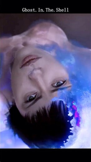 Ghost in the Shell Explained: The 1995 Anime vs. 2017 Remake 🤖👻 | Philosophy, Plot & Controversy