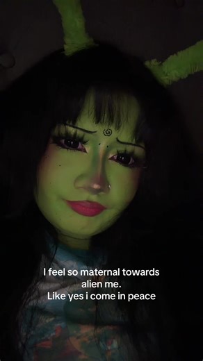 #alien #fyp #foryoupage #makeup #facepaint | alien makeup