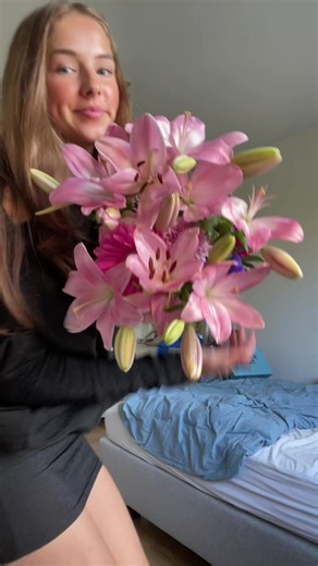 Elegant Flower Dress Ideas for Spring Fashion