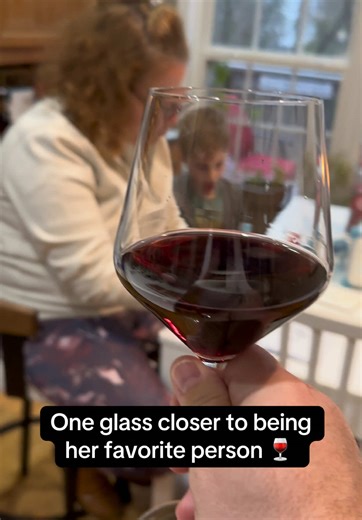 It’s not that hard fellas 😂 don’t overthink it. 🍷